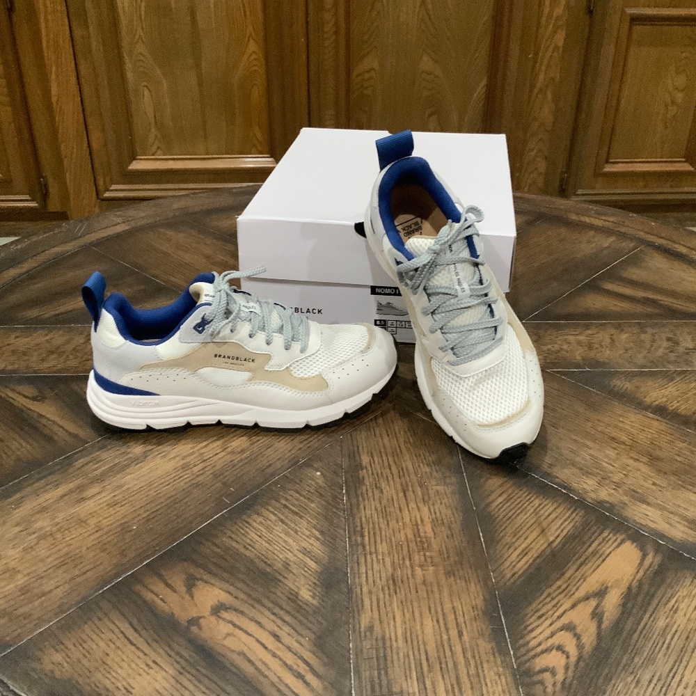 Brandblack (Los Angeles) Nomo lace-up sneaker white tan blue NIB women’s 10